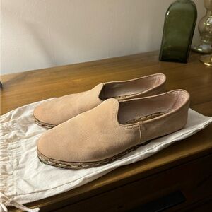 Sabah in Stone — Women’s 42